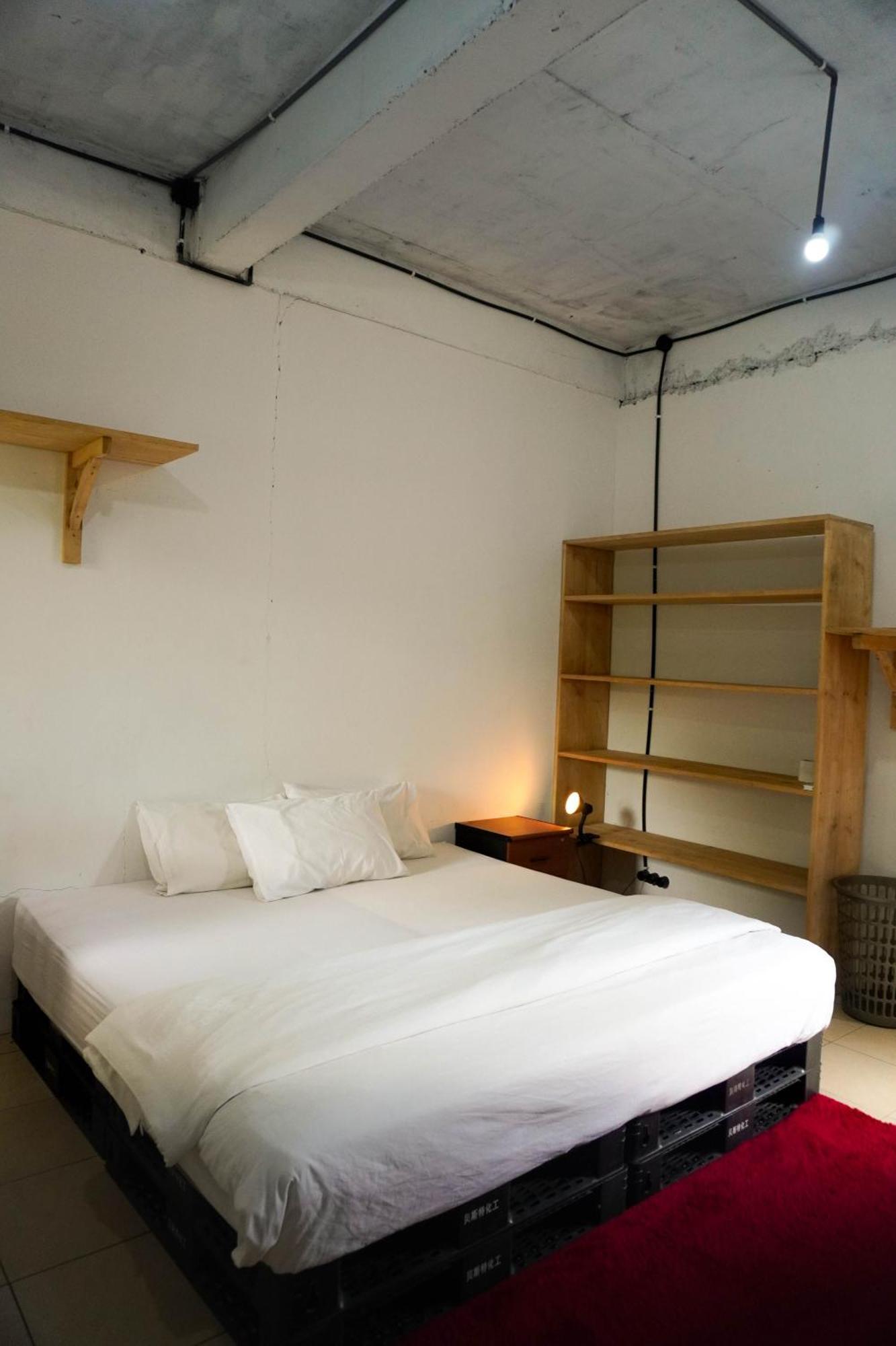 Lotide Surf Camps Lombok Hostel Kuta  Luaran gambar